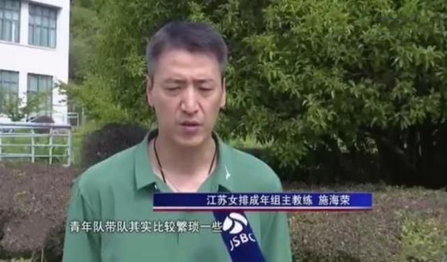 强行挺进赵丽颖的后臀小说