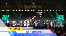 性娇小另类hdvideo
